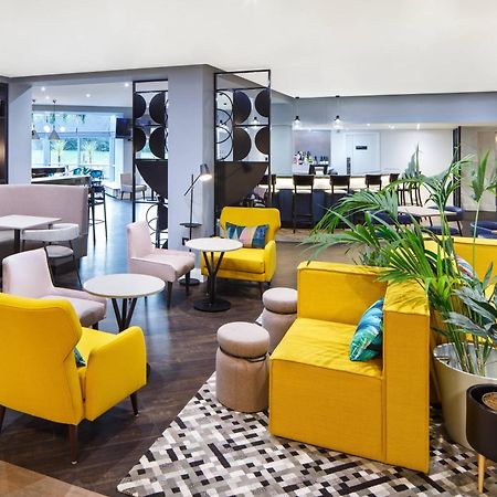 Delta Hotels By Marriott Milton Keynes Esterno foto
